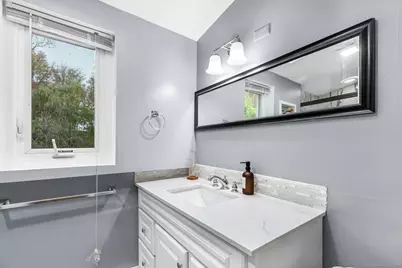 45 King Court, Enfield, CT 06082 - Photo 16