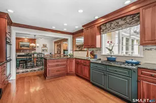 124 Coldspring Crossing, Glastonbury, CT 06073 - Photo 4