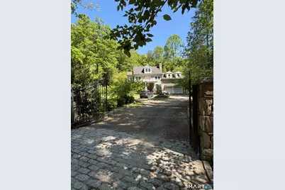 26 Olmstead Road, Redding, CT 06896 - Photo 2