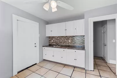 39 Jane Street, Bridgeport, CT 06608 - Photo 12