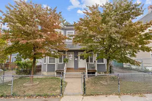 95 Austin St, Bridgeport, CT 06604 - Photo 2