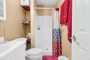 95 Austin St, Bridgeport, CT 06604 - Photo 14