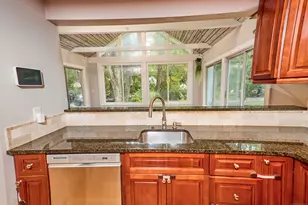 4 Colony Rd, Weston, CT 06883 - Photo 14