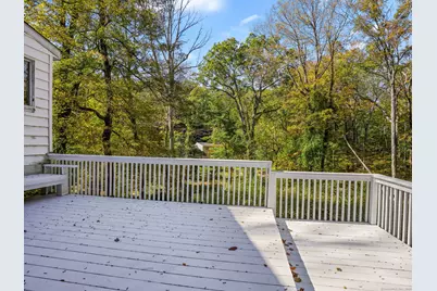 27 Wellington Drive, Stamford, CT 06903 - Photo 10