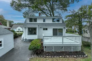 295 Housatonic Dr, Milford, CT 06460 - Photo 4