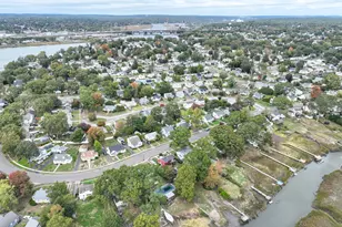 295 Housatonic Dr, Milford, CT 06460 - Photo 8