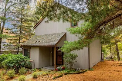 2 Highland Square #2, Avon, CT 06001 - Photo 1