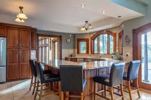 8 Bobcat Ln, Warren, CT 06754 - Photo 8