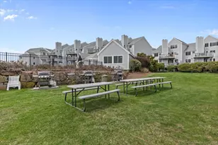1 Mansfield Grove Rd, East Haven, CT 06512 - Photo 34