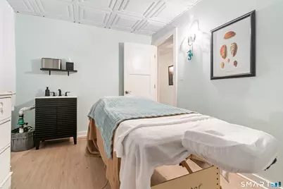 274 Hemingway Avenue, East Haven, CT 06512 - Photo 14