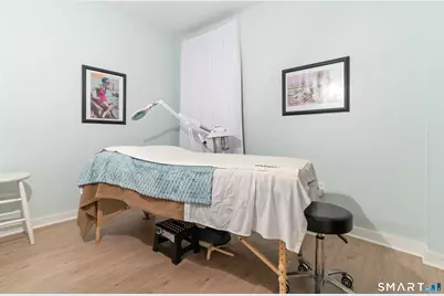 274 Hemingway Avenue, East Haven, CT 06512 - Photo 18