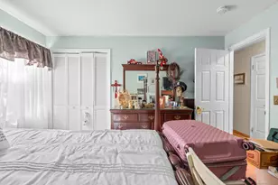 23 Meadow Brook Rd, West Haven, CT 06516 - Photo 30