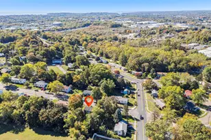 23 Meadow Brook Rd, West Haven, CT 06516 - Photo 10