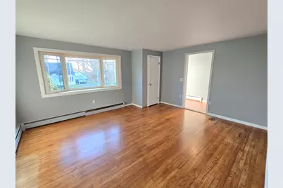 207 Arnold Drive, East Hartford, CT 06108 - Photo 6