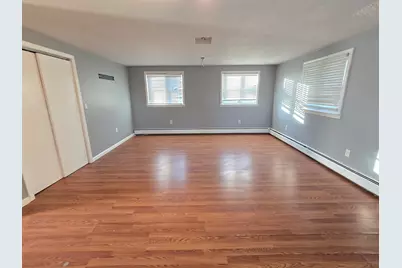 207 Arnold Drive, East Hartford, CT 06108 - Photo 8