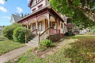 93 Winthrop St, New Britain, CT 06052 - Photo 2