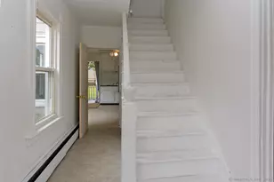 46 Foster St, Manchester, CT 06040 - Photo 4