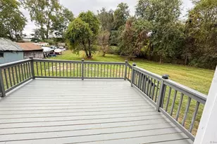 49 Willys St, East Hartford, CT 06118 - Photo 14