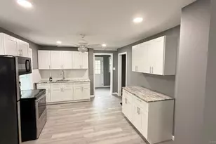 49 Willys St, East Hartford, CT 06118 - Photo 4