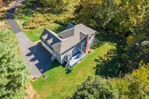 10 Wedgewood Ct, Newtown, CT 06470 - Photo 34