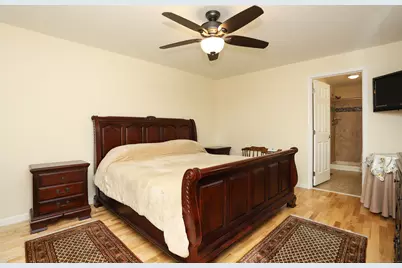 31 Greenlawn Drive, Danbury, CT 06810 - Photo 16