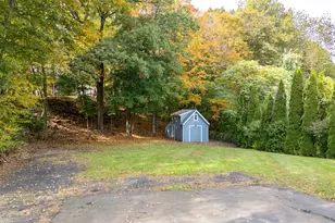 584 Gracey Ave, Meriden, CT 06451 - Photo 28