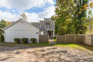 64 Boston St, Guilford, CT 06437 - Photo 34