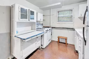 22 Mountain Top Ln, New Haven, CT 06513 - Photo 36