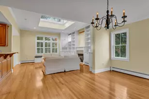 64 Boston St, Guilford, CT 06437 - Photo 20