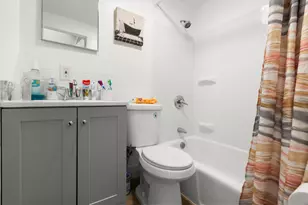 126 Heath St, Hartford, CT 06106 - Photo 10