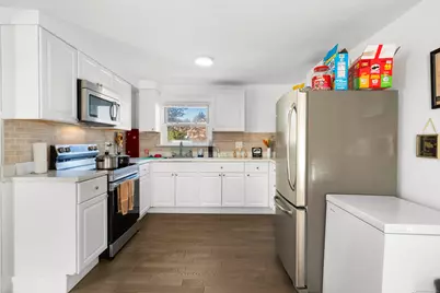 126 Heath Street, Hartford, CT 06106 - Photo 6