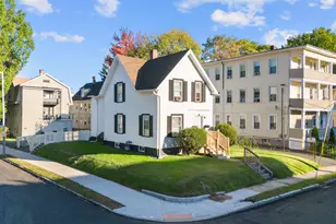 126 Heath St, Hartford, CT 06106 - Photo 1