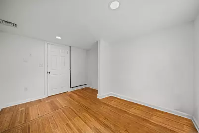 51 Clover Street, Waterbury, CT 06706 - Photo 10