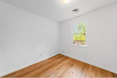 51 Clover Street, Waterbury, CT 06706 - Photo 12