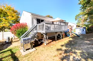 10 Hoinski Way, Ansonia, CT 06401 - Photo 24