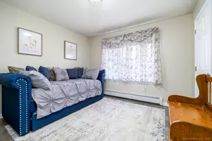 10 Hoinski Way, Ansonia, CT 06401 - Photo 8