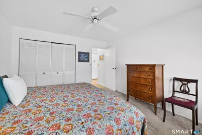 292 Pequot Avenue #E1, New London, CT 06320 - Photo 26