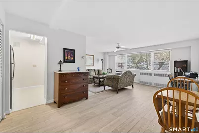 292 Pequot Avenue #E1, New London, CT 06320 - Photo 8