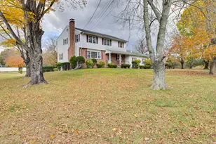 126 Stepstone Hill Rd, Guilford, CT 06437 - Photo 4