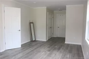 41 Colonial Rd, Stamford, CT 06906 - Photo 2