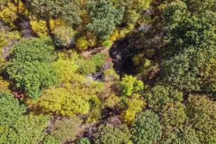 2 Coburn Rd W, Sherman, CT 06784 - Photo 6