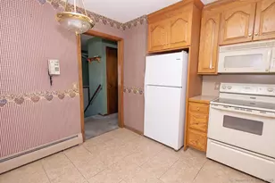 10 Terra Rd, Plainville, CT 06062 - Photo 14