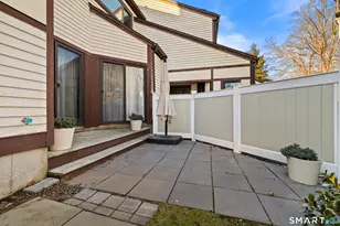 81 Main St, Branford, CT 06405 - Photo 34