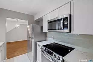 81 Main St, Branford, CT 06405 - Photo 18