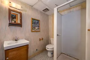 78 Kennedy Dr, Meriden, CT 06450 - Photo 30