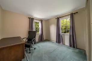 78 Kennedy Dr, Meriden, CT 06450 - Photo 24