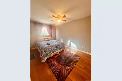 30 Woodglen Drive #APT 7B2, Waterbury, CT 06705 - Photo 8