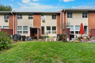 248 Centerbrook Rd, Hamden, CT 06518 - Photo 24