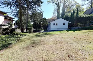 213 Mamanasco Rd, Ridgefield, CT 06877 - Photo 6