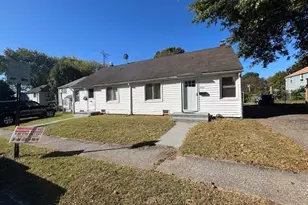 880 Pearl Harbor St, Bridgeport, CT 06610 - Photo 4